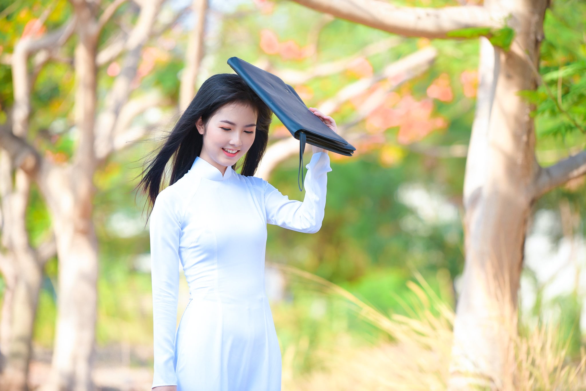 Góc ảnh áo dài nữ sinh Việt Nam đẹp dịu dàng, thướt tha số 1