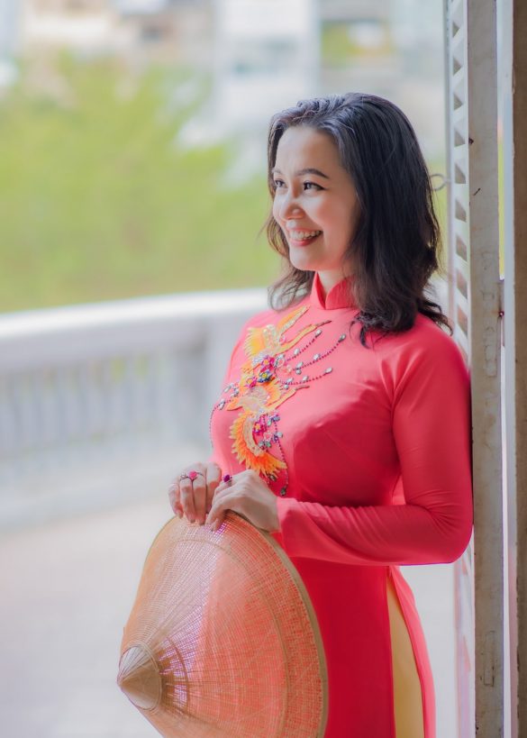 Ao dai bao tang (16)-min Chụp ảnh áo dài đẹp ở bảo tàng