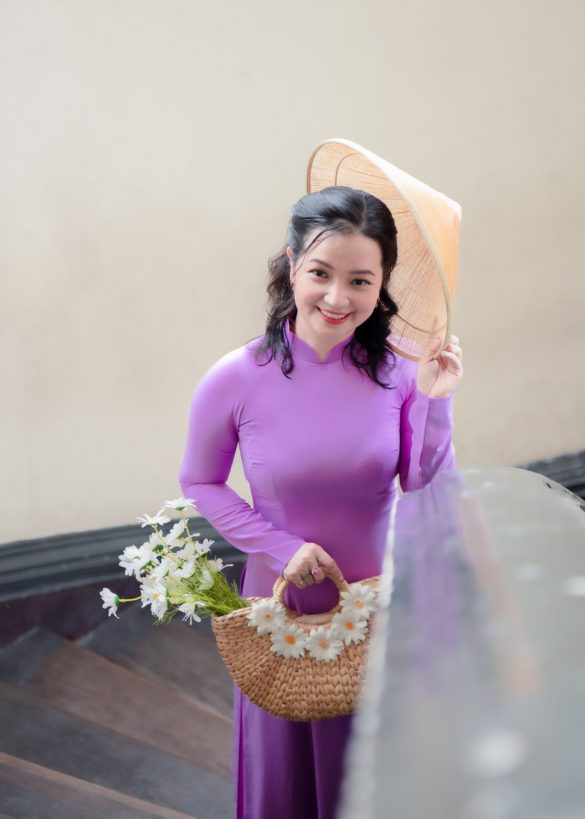 Ao dai bao tang (19)-min Chụp ảnh áo dài đẹp ở bảo tàng