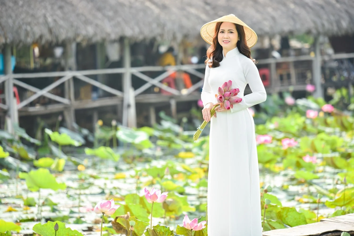 Anh Hoa sen 9 min