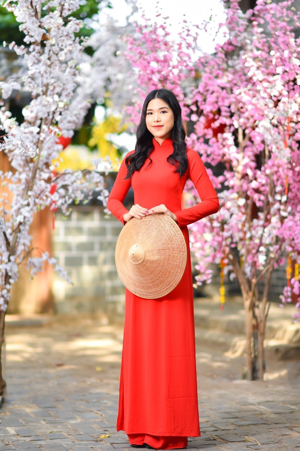 Chụp ảnh áo dài tết Việt Nam đẹp