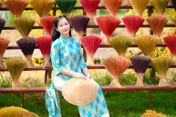 Anh ao dai tet min 1