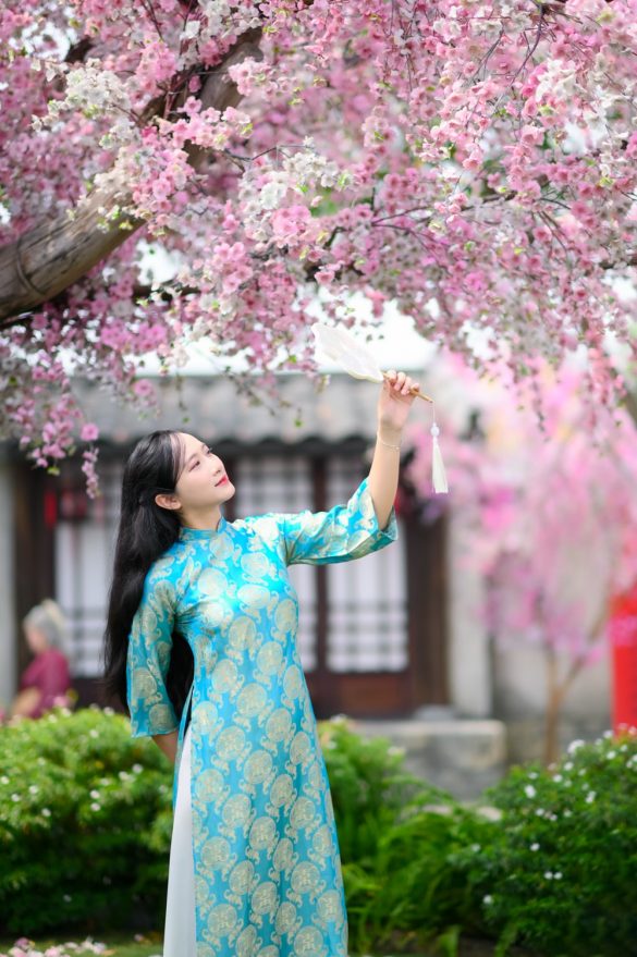 Anh ao dai tet min 21