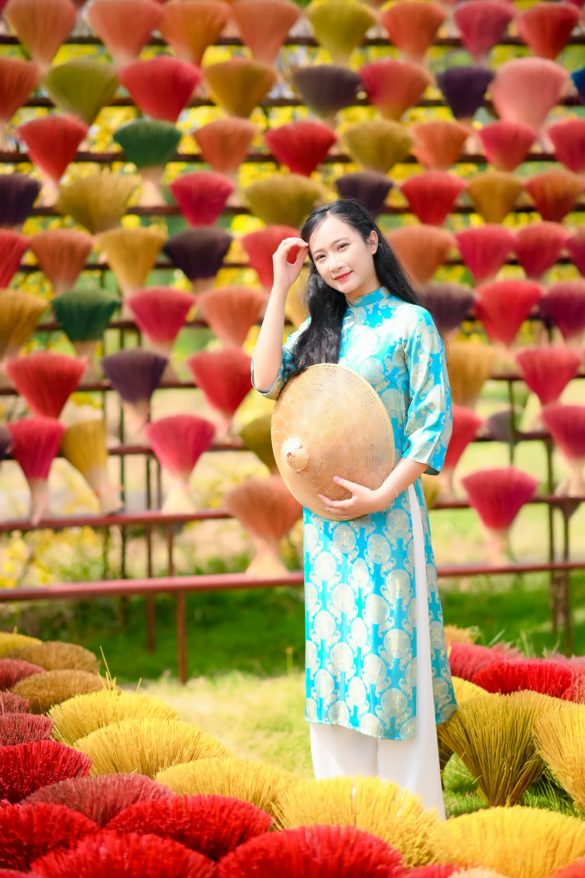 Anh ao dai tet min 27