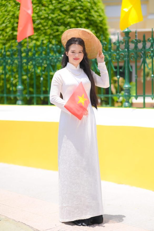 Anh ao dai dep 13